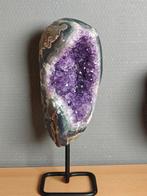 Amethist op standaard, Ophalen of Verzenden, Mineraal