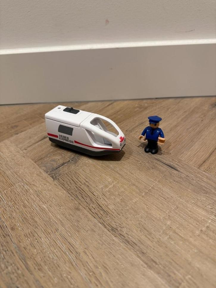 Heel goed wit elektrische trein Playtive minifiguur sint, Kinderen en Baby's, Speelgoed | Houten speelgoed, Zo goed als nieuw