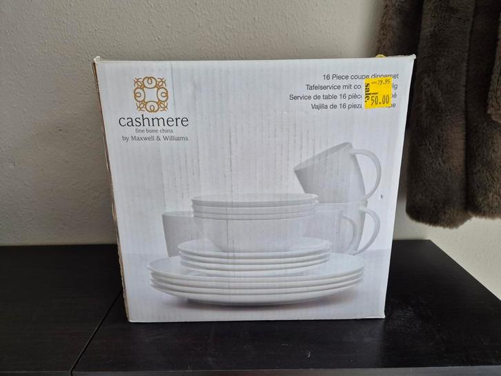Maxwell & Williams Cashmere Servies - 16 Delig - Nieuw, Huis en Inrichting, Keuken | Servies, Nieuw, Compleet servies, Effen, Porselein