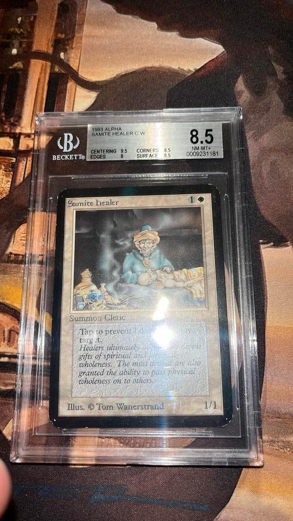 Samite Healer Alpha BGS 8.5, Hobby en Vrije tijd, Verzamelkaartspellen | Magic the Gathering, Zo goed als nieuw, Ophalen of Verzenden
