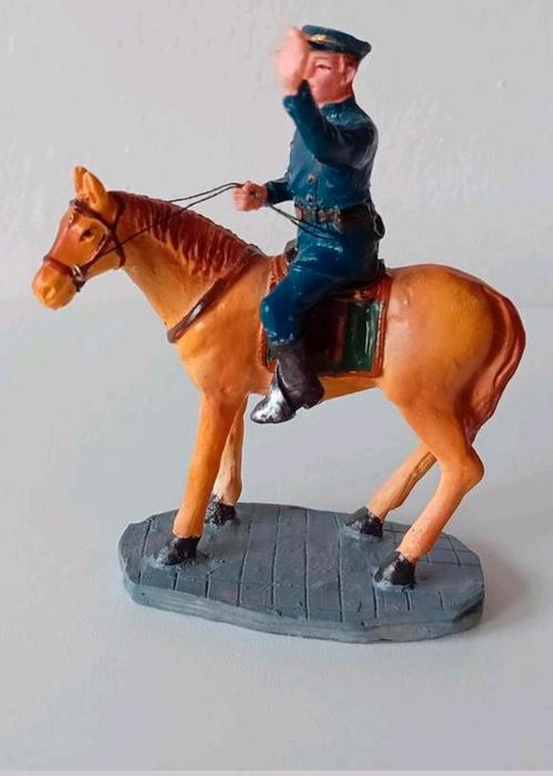 Lemax stop please, retired, Lemax figuur Kerstdorp, Diversen, Kerst, Ophalen of Verzenden