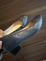 Mooie stewardess schoenen, Ophalen of Verzenden, Zo goed als nieuw, Blauw, Sneakers of Gympen