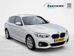 BMW 1-serie 118i M-Sport | Privacy Glas | Automaat | Alcanta, 65 €/maand, 136 pk, Wit, Origineel Nederlands