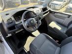 Volkswagen Transporter 2.0 TDI L2H1 150PK EURO 6 Nieuwe dist, Stof, Gebruikt, 4 cilinders, 150 pk