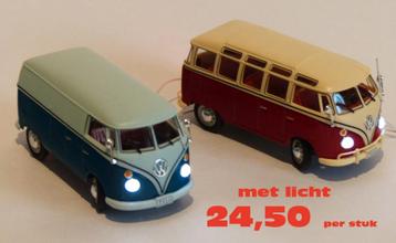 Winterdorp atributen en veel leuke busjes, ook met licht?? beschikbaar voor biedingen