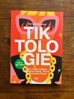Kirsten Jassies - Tiktologie, Ophalen of Verzenden, Zo goed als nieuw, Kirsten Jassies