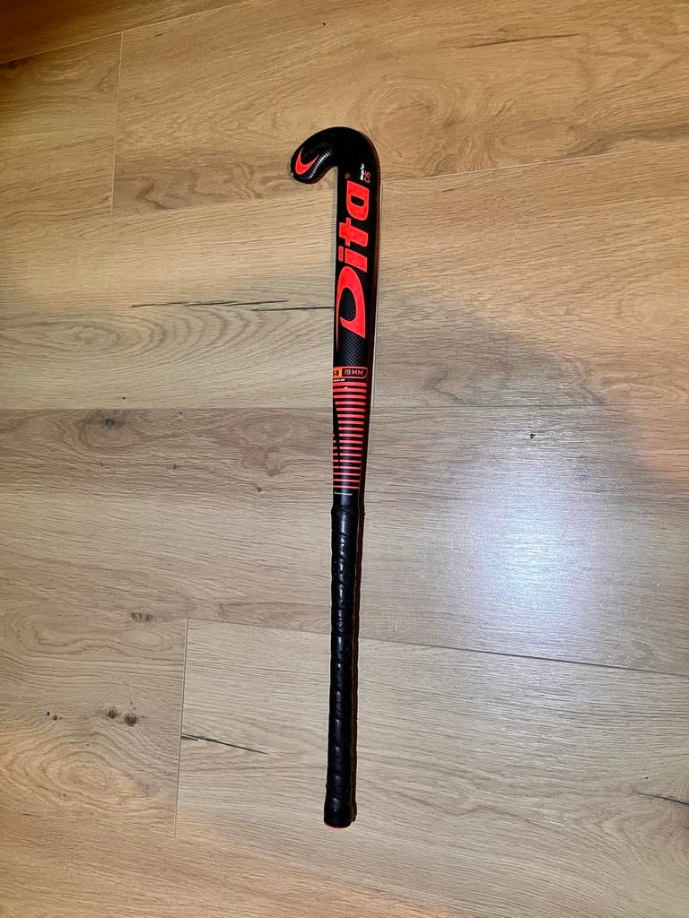 Dita hockeystick gebruikte schade, Sport en Fitness, Hockey, Ophalen, Gebruikt, Stick