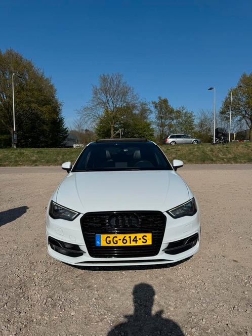 Audi A3 1.4 Tfsi  E-tron Phev S Tronic 2015 Wit NIEUWE APK, Auto's, Audi, Particulier, A3, ABS, Achteruitrijcamera, Airbags, Airconditioning