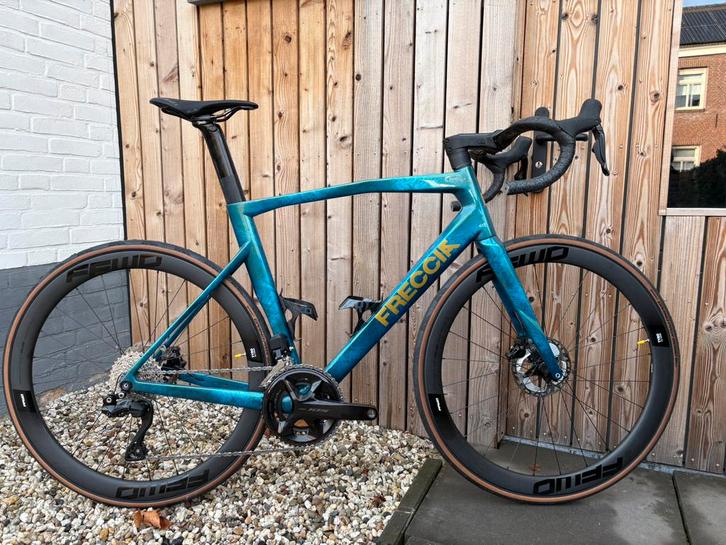 Custom Freccia Vincitore aero XL shimano 105 di2 nieuw!!, Fietsen en Brommers, Fietsen | Racefietsen, Nieuw, Heren, Overige merken