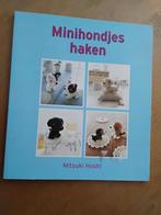 Heel veel minihondjes haken (2 boekjes), Hobby en Vrije tijd, Breien en Haken, Ophalen of Verzenden, Zo goed als nieuw