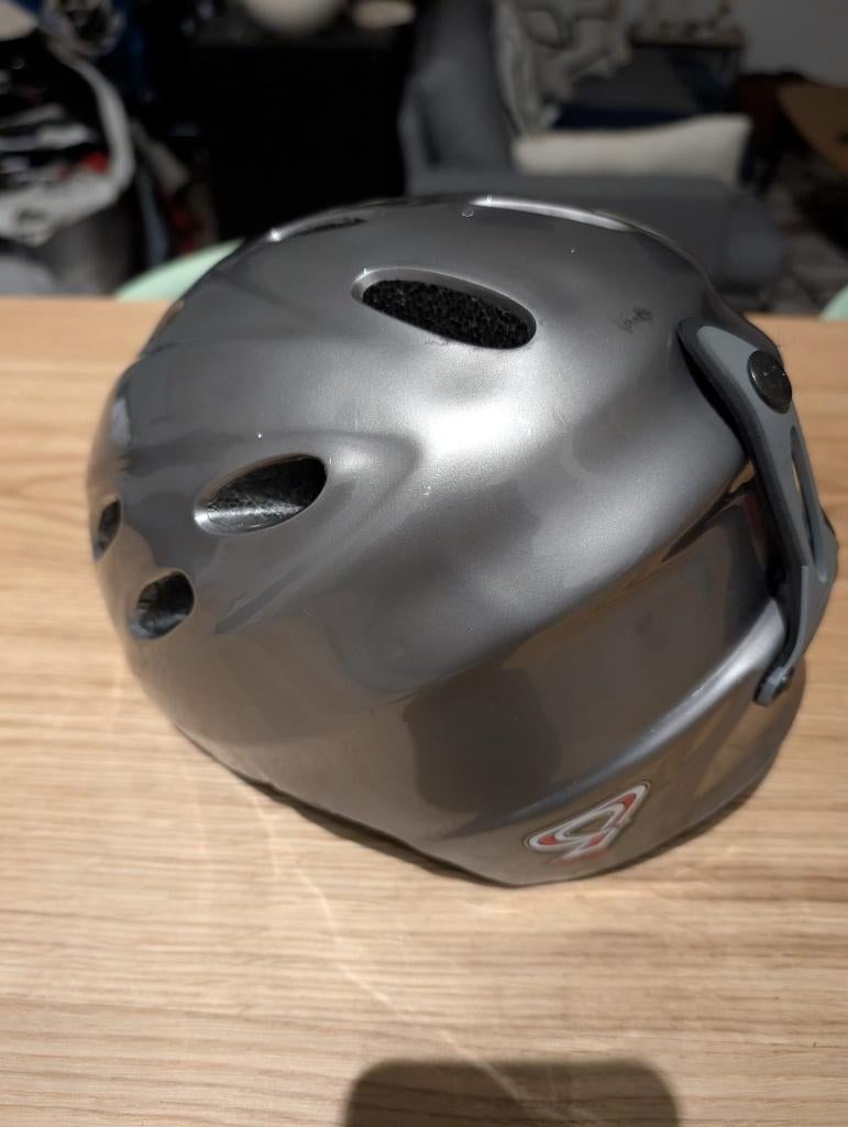 Giro Nine Skihelm – Titanium Grijs – Maat M/L - 15 EUR, Gebruikt, Overige typen, Skiën, Minder dan 100 cm