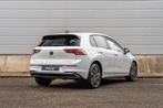 Volkswagen Golf 1.5 eHybrid 204pk Style Edition | Panoramada, Auto's, 12 maanden, Stof, 1498 cc, 150 min