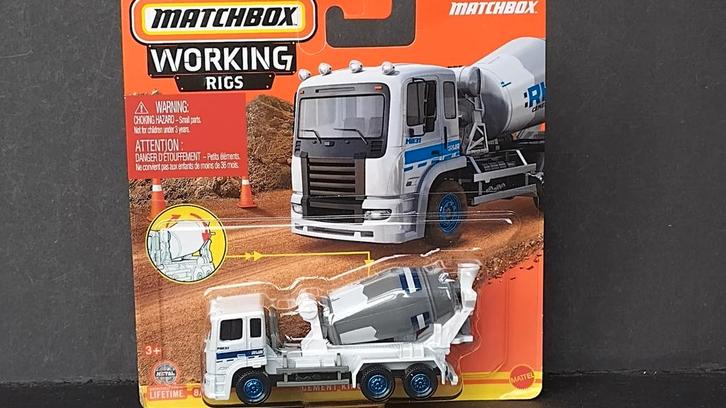Hino concrete mixer 1:76 Matchbox Convoy Pol, Hobby en Vrije tijd, Modelauto's | Overige schalen, Zo goed als nieuw, Verzenden