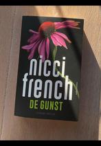 Nicci French - De Gunst, Ophalen of Verzenden, Zo goed als nieuw, Nederland