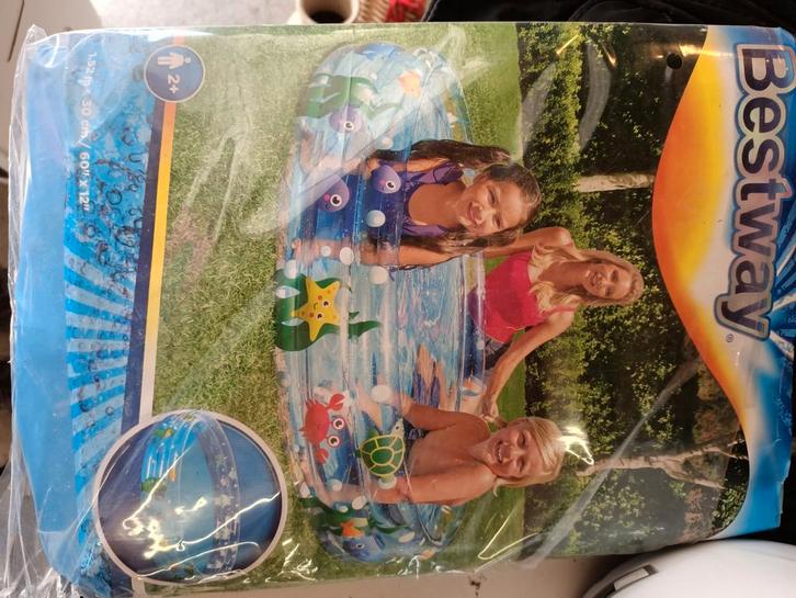 €2,- Bestway Opblaasbare Waterspeelmat - Nieuw in verpakking, Kinderen en Baby's, Speelgoed | Buiten | Opblaasfiguren, Nieuw, Ophalen of Verzenden