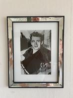 Zwart-wit foto van James Dean in spiegellijst, Minder dan 50 cm, Ophalen of Verzenden, Zo goed als nieuw, Foto of Poster