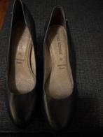 Zwarte leren pumps, Kleding | Dames, Ophalen of Verzenden, Zo goed als nieuw, Zwart