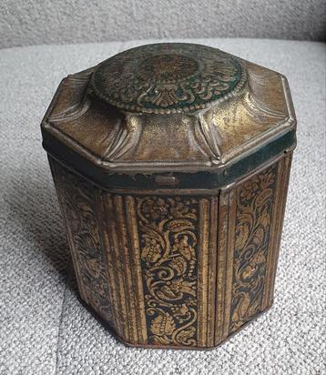 Antieke tabaksdoos F. Lieftinck  1900 Groningen beschikbaar voor biedingen