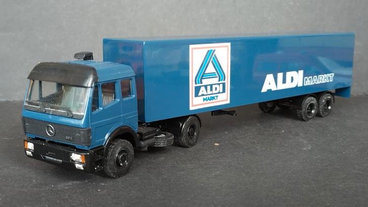 Mercedes Benz SK Aldi Markt 1:50 Lion Toys Pol, Hobby en Vrije tijd, Modelauto's | 1:50, Zo goed als nieuw, Bus of Vrachtwagen