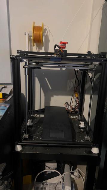 Ender 5 plus met aantal mods plus wat gratis filament beschikbaar voor biedingen