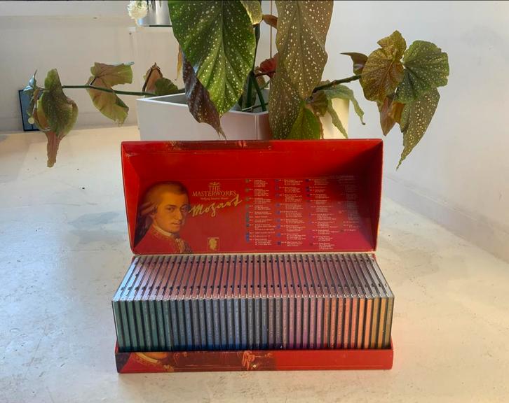 Mozart Masterworks - 40 CD Boxset - Nieuwstaat, Cd's en Dvd's, Cd's | Klassiek, Nieuw in verpakking, Overige typen, Classicisme