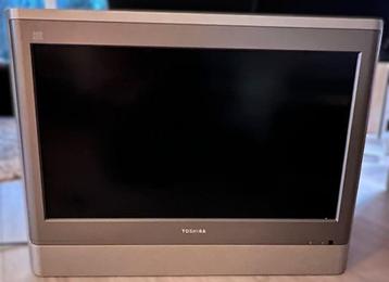 TV Toshiba met afstandsbediening - 70cm  beschikbaar voor biedingen