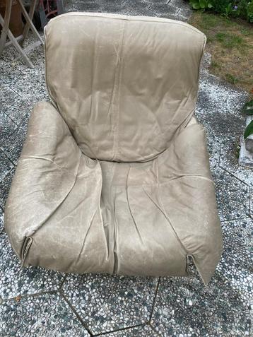 Gratis Leolux fauteuil  beschikbaar voor biedingen