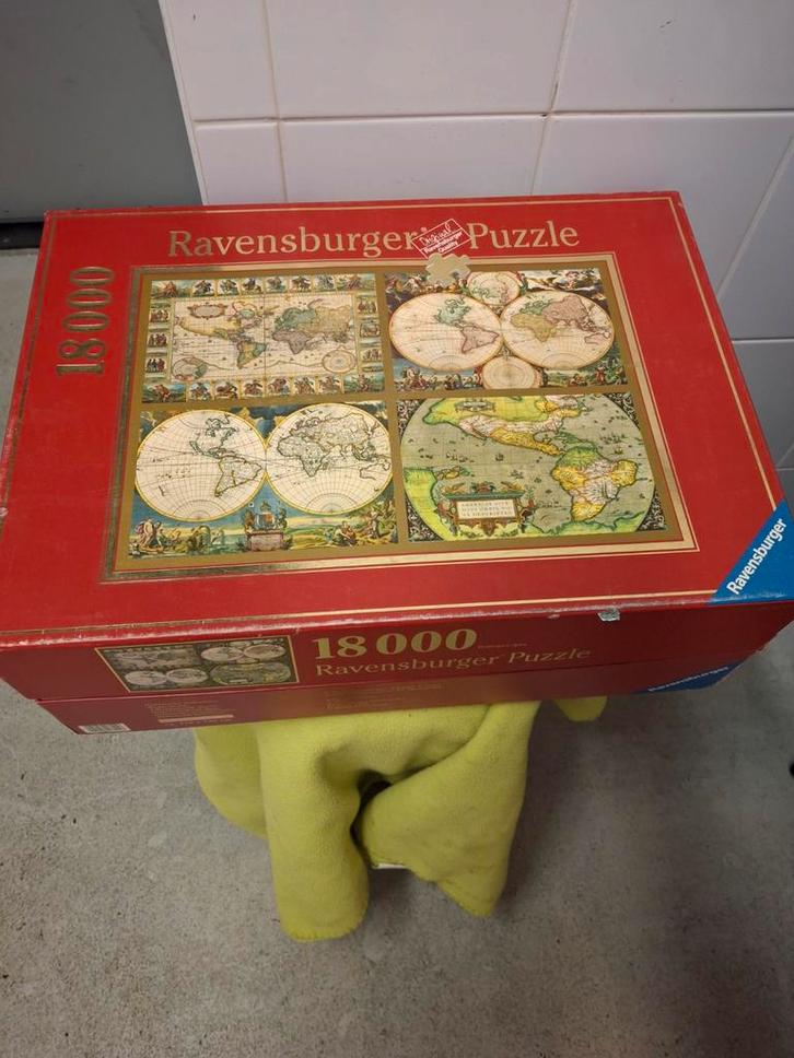 Ravensburger Puzzel 18000 Stuks - Gedeeltelijk Nieuw, Hobby en Vrije tijd, Denksport en Puzzels, Gebruikt, Legpuzzel, Meer dan 1500 stukjes