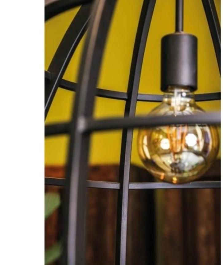 PTMD lamp zwart ijzer industriële look, Huis en Inrichting, Lampen | Plafondlampen, Zo goed als nieuw, Metaal, Verzenden