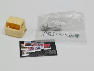 Volvo f86 cab resin/witmetaal beschikbaar voor biedingen