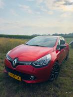 Renault Clio 0.9 TCE 66KW 5-DRS 2014 Rood, Auto's, Renault, Voorwielaandrijving, 898 cc, 540 kg, Origineel Nederlands
