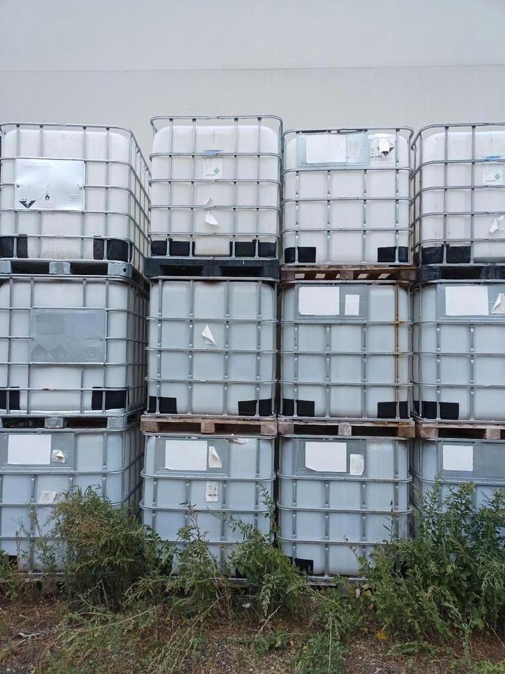 IBC Tank - 1000 Liter, Tuin en Terras, Regentonnen, Zo goed als nieuw, Metaal, 150 liter of meer, Met kraantje, Ophalen