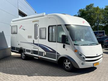 Carthago Chic Line Camper | vast+hefbed | Luifel! | 2006 beschikbaar voor biedingen