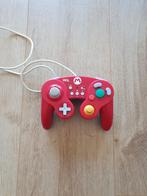 Hori Battle Pad Wii U Controller Mario Editie, Ophalen of Verzenden, Zo goed als nieuw, Switch, Overige controllers