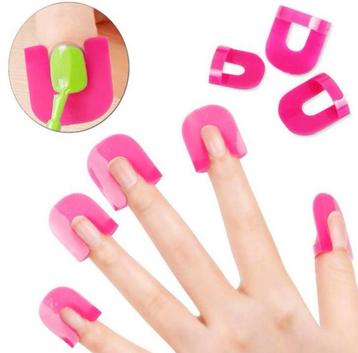 26 Stks/set 10 Maten G Curve Vorm Nail Protector. Nagels. beschikbaar voor biedingen