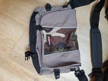  Eastpack Cross-body bag zgan  beschikbaar voor biedingen