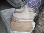 Uggs laarzen, lichtbruin, maat 37. Gekocht in Duitsland, ori, Kinderen en Baby's, Babykleding | Schoentjes en Sokjes, Ophalen of Verzenden