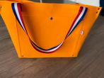 Nieuwe Oranje Vilten tas Koningsdag, Sieraden, Tassen en Uiterlijk, Tassen | Damestassen, Nieuw, Oranje, Shopper, Ophalen of Verzenden