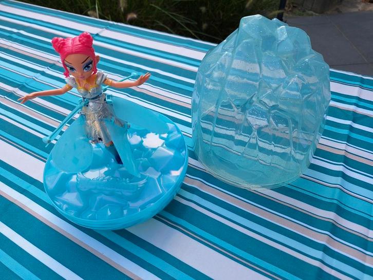 Hatchimals Pixies Crystal Flyer, Kinderen en Baby's, Speelgoed | Poppen, Zo goed als nieuw, Overige typen, Ophalen