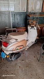 Scooter iva lux 50, Fietsen en Brommers, Scooters | Overige merken, Maximaal 45 km/u, Zo goed als nieuw, Benzine, Ophalen