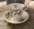 Vintage Royal Albert Trillium Theekop en Schotel, Antiek en Kunst, Ophalen of Verzenden