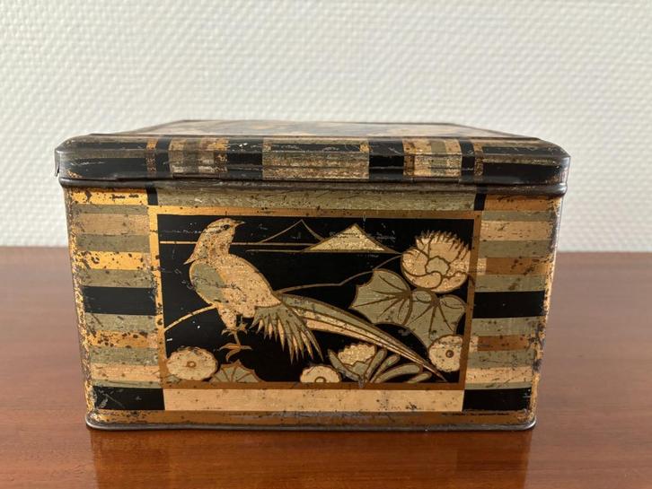 Antiek blik in Japanse stijl met papegaai en vogels., Verzamelen, Blikken, Gebruikt, Overige, Ophalen of Verzenden