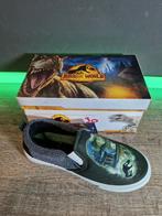 Instappers schoenen maat 30 jurassic world  nieuw, Kinderen en Baby's, Ophalen of Verzenden, Zo goed als nieuw, Jongen, Schoenen