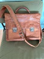 The chesterfield brand tas, Ophalen, Zo goed als nieuw, Leer