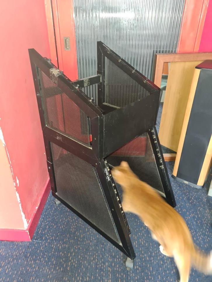 Studio Rack voor mengpaneel en randapparatuur 19", Muziek en Instrumenten, Standaards, Ophalen