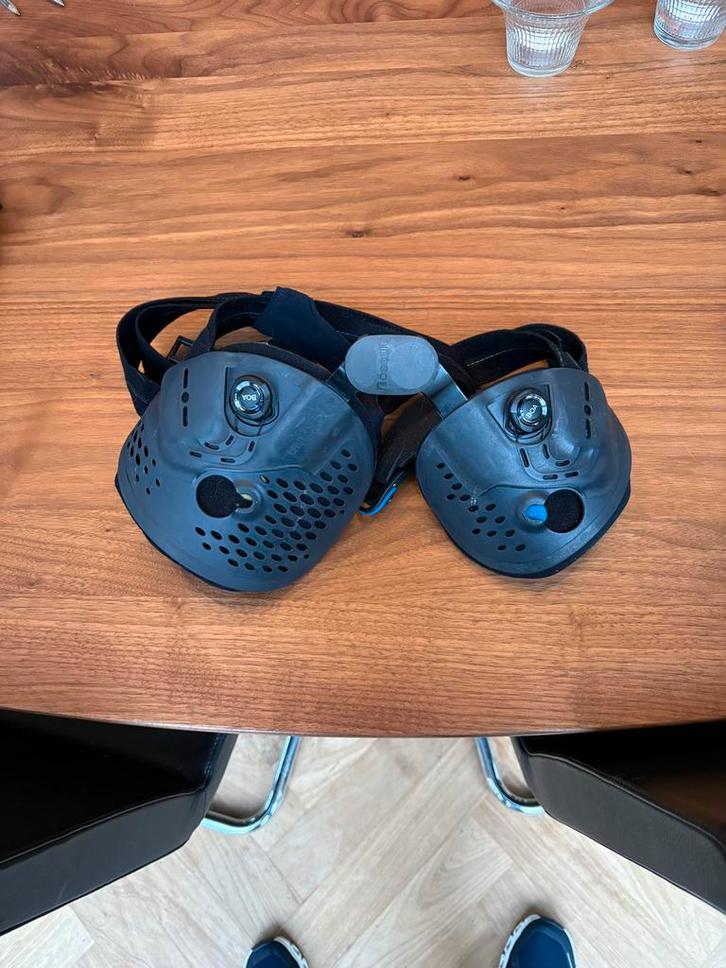 Ossur knie brace LM, Diversen, Braces, Zo goed als nieuw, Ophalen of Verzenden