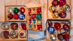 38 vintage bonte kerstballen, Diversen, Kerst, Ophalen of Verzenden, Zo goed als nieuw
