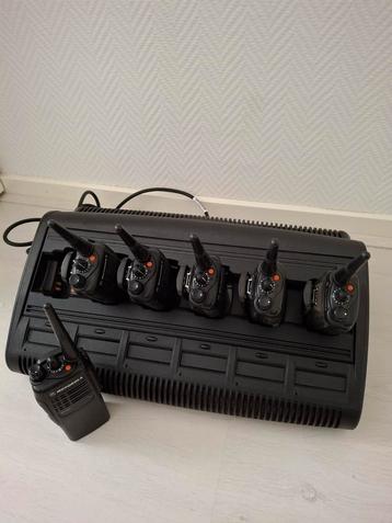 Motorola gp340 uhf beschikbaar voor biedingen