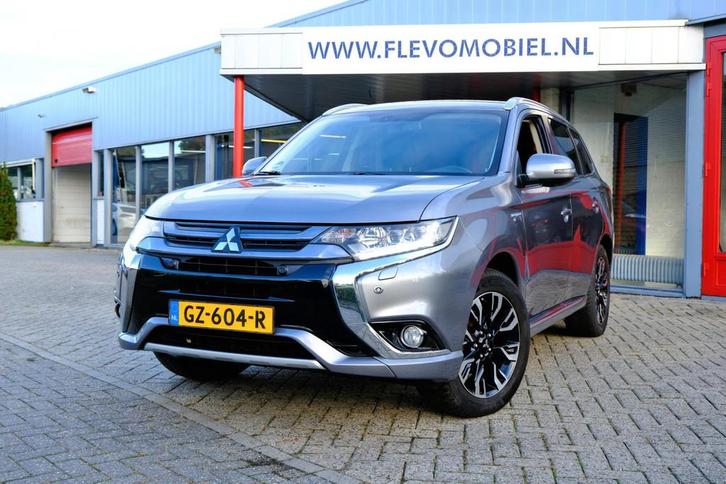 Mitsubishi Outlander 2.0 PHEV instyle Aut. Leder|Navi|Clima|, Auto's, Mitsubishi, Bedrijf, Te koop, Outlander, 4x4, ABS, Achteruitrijcamera