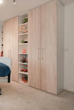 Grote kast, Ophalen of Verzenden, Zo goed als nieuw, 50 tot 75 cm, 200 cm of meer